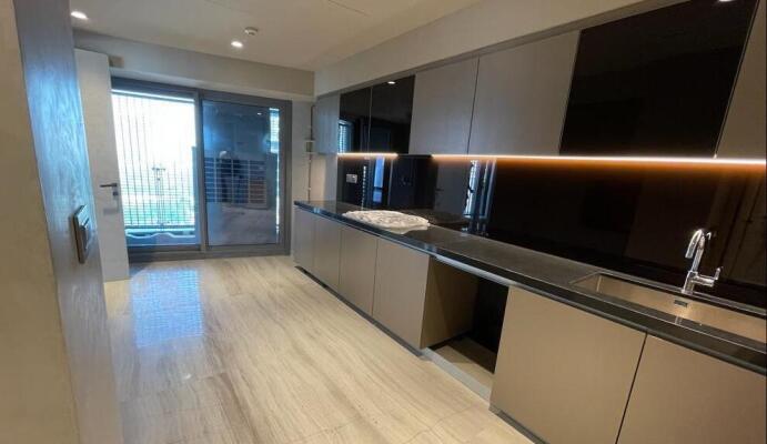 Lodha World Towers - 3BHK, Floor 30