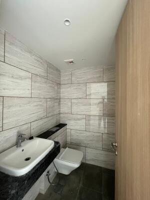 Rustomjee Crown - 4BHK, Floor 38