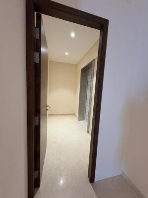 Rustomjee Crown - 5BHK, Floor 40