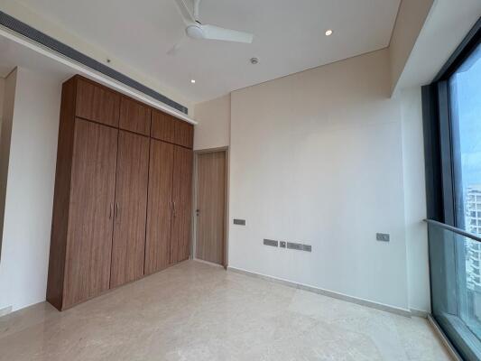 Rustomjee Crown - 5BHK, Floor 40