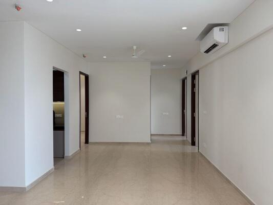 Ten BKC - 3BHK, Floor 19