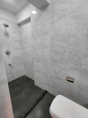 Neumec Chandellior Court