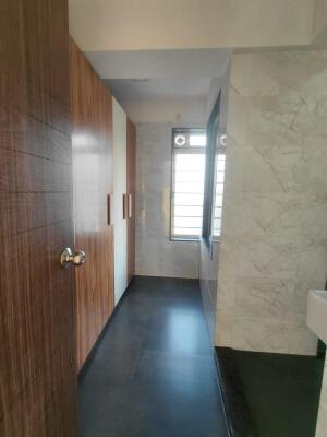 Neumec Chandellior Court