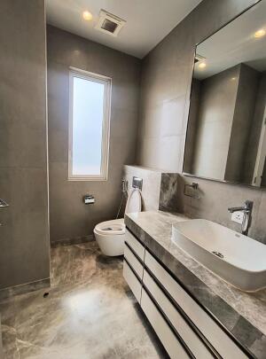 Indiabulls Sky Forest - 3BHK, Floor 35